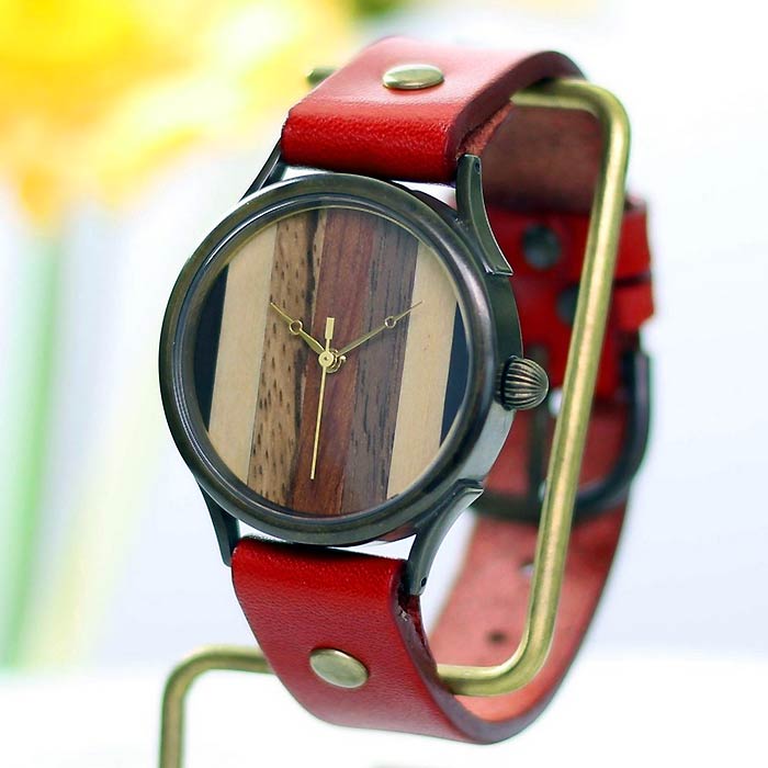 vie ヴィー ハンドメイド アンティーク ウォッチ ウッドパレット 手作り 腕時計 おしゃれ プレゼントに最適 ギフト 贈り物 個性的 WWB-081