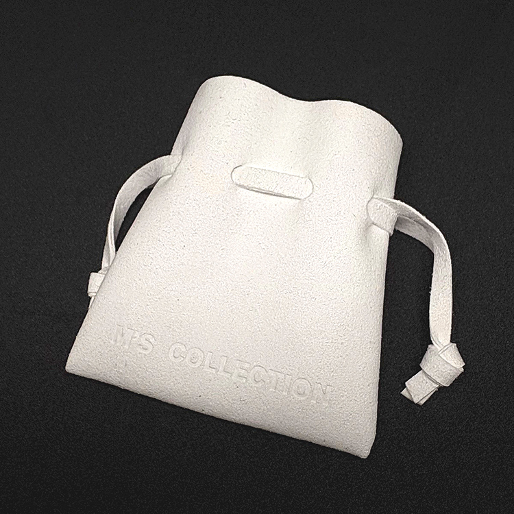 M's collection(エムズ コレクション) nex' ブラックキュービック & シルバー ペンダントトップ チェーン別売り